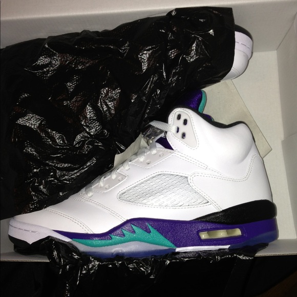 Jordan 13 Bred, - Picture 3 of 4